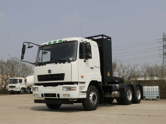 Geely Remote M5 Pure Electric Tractor 6x4 Charging and Exchange Integrated Version 282 kWh