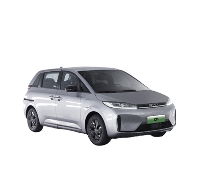 BYD Pure Electric Taxi D1 has a range of 418km and an electric sliding door