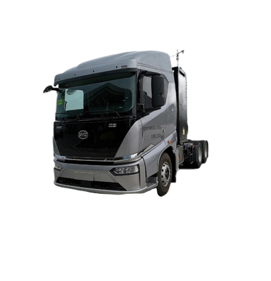 Hot selling 282 kilowatt hours of electricity, BYD 6x4 pure electric tractor dedicated to the dock