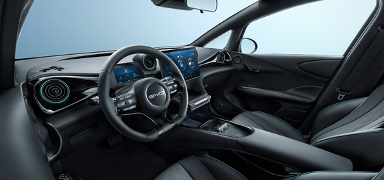 BYD 2025 420km Dolphin Active Edition EV